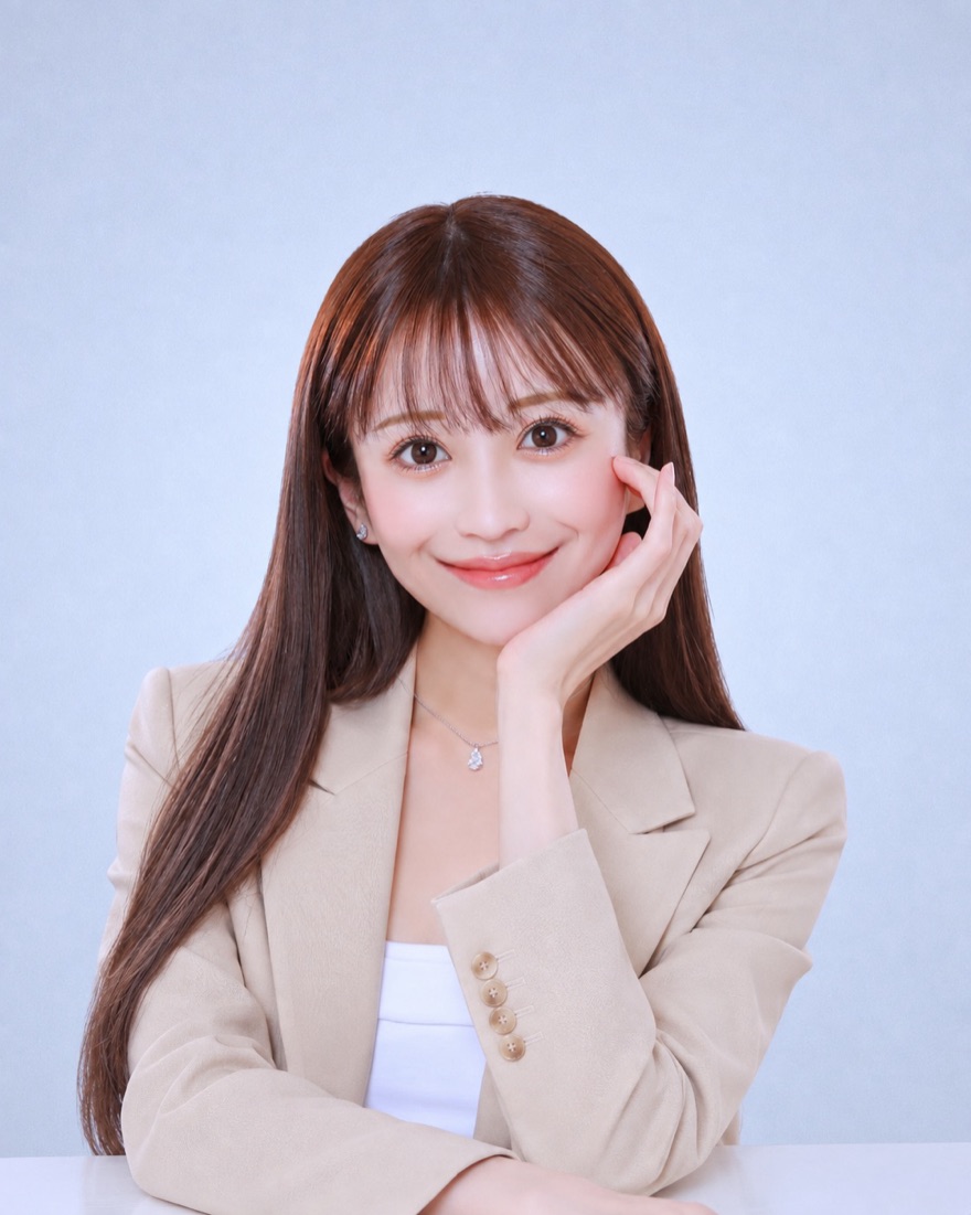 超激レア 元キャバ嬢 愛沢えみり ジェントルマンズクラブ時代 カレンダー ABOUT｜愛沢えみりについて｜AIZAWA EMIRI